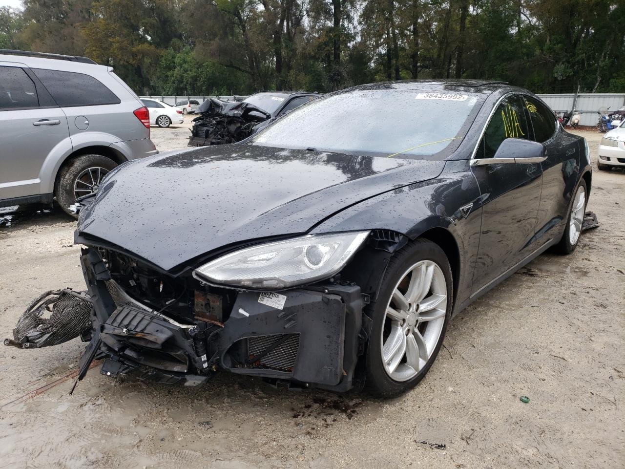 Photo 2 from auction – 2015 TESLA MODEL S with VIN 5YJSA1E23FF112081