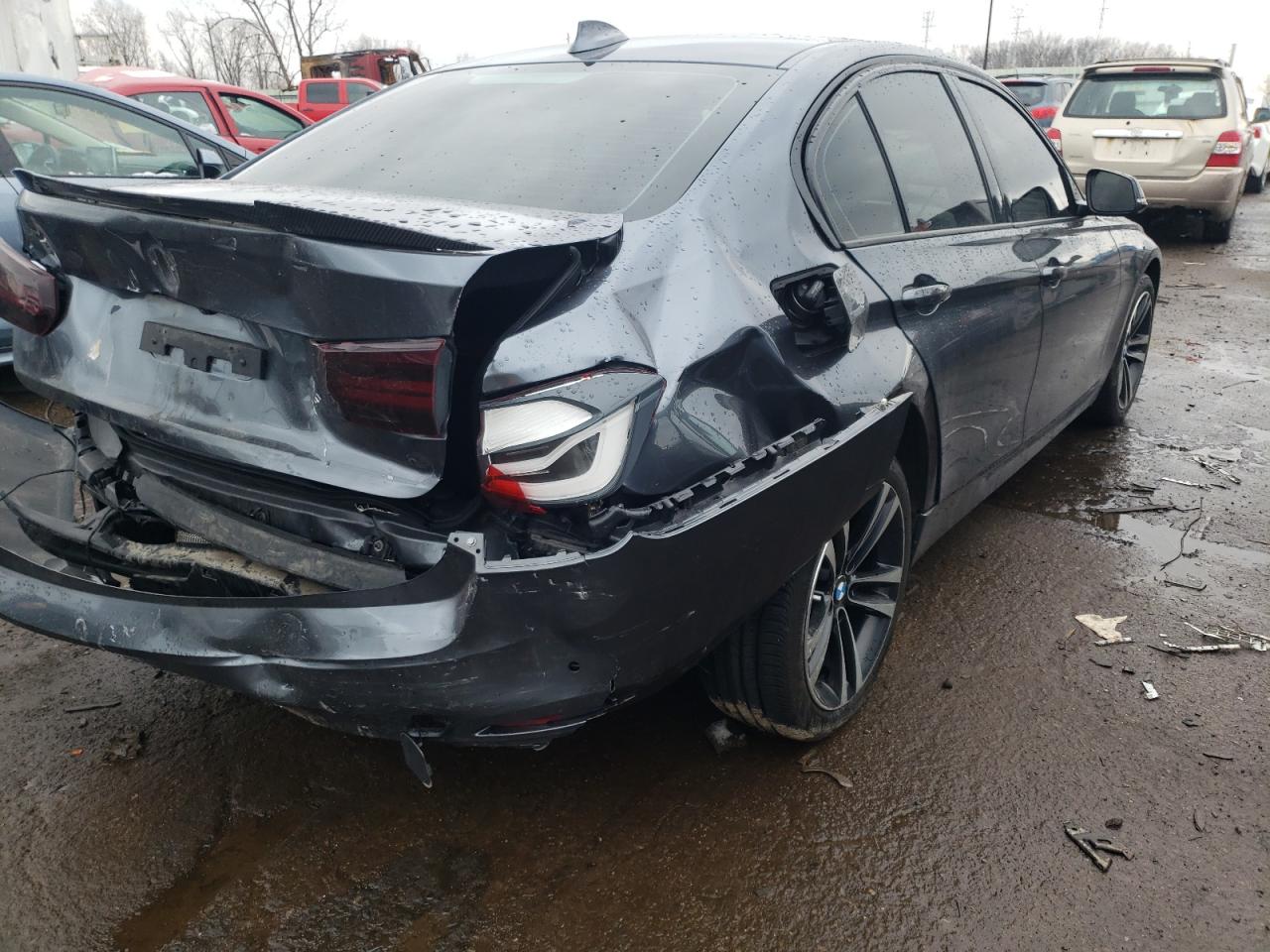 Photo 4 from auction – 2018 BMW 330 XI with VIN WBA8D9G54JNU67971