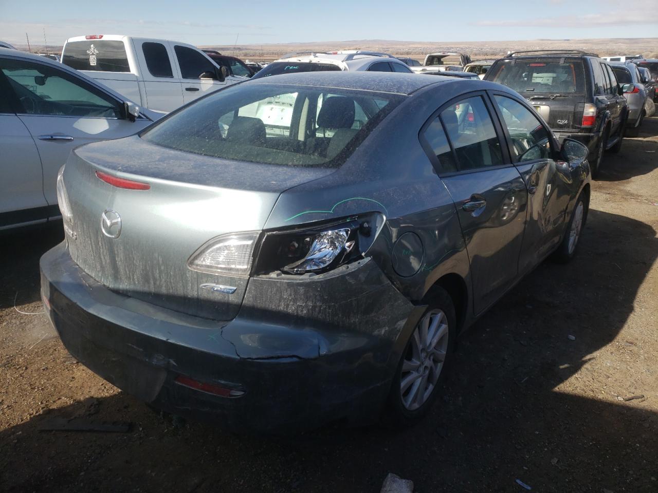 Photo 4 from auction – 2012 MAZDA 3 I with VIN JM1BL1V82C1577227