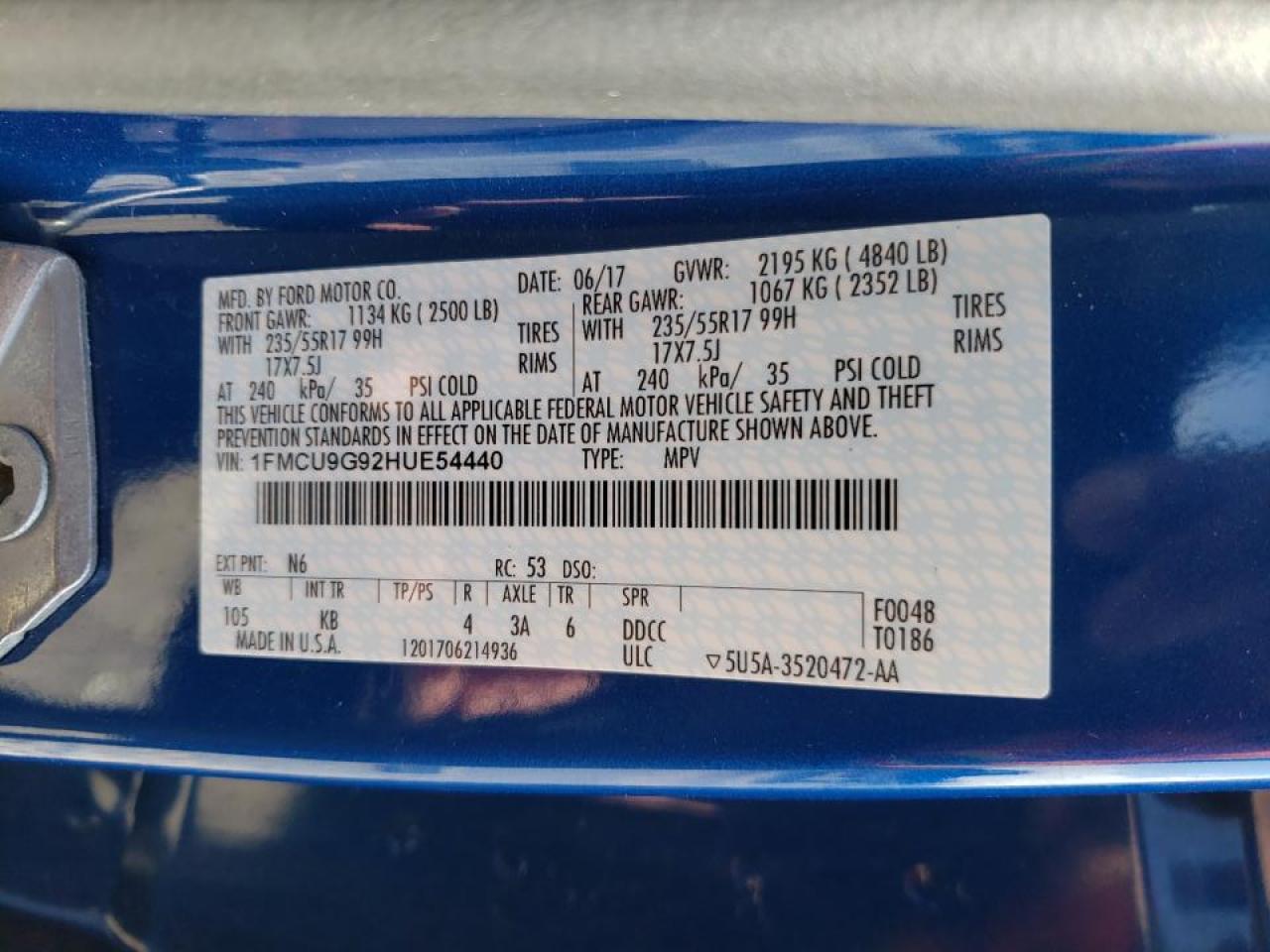 Photo 10 from auction – 2017 FORD ESCAPE SE with VIN 1FMCU9G92HUE54440
