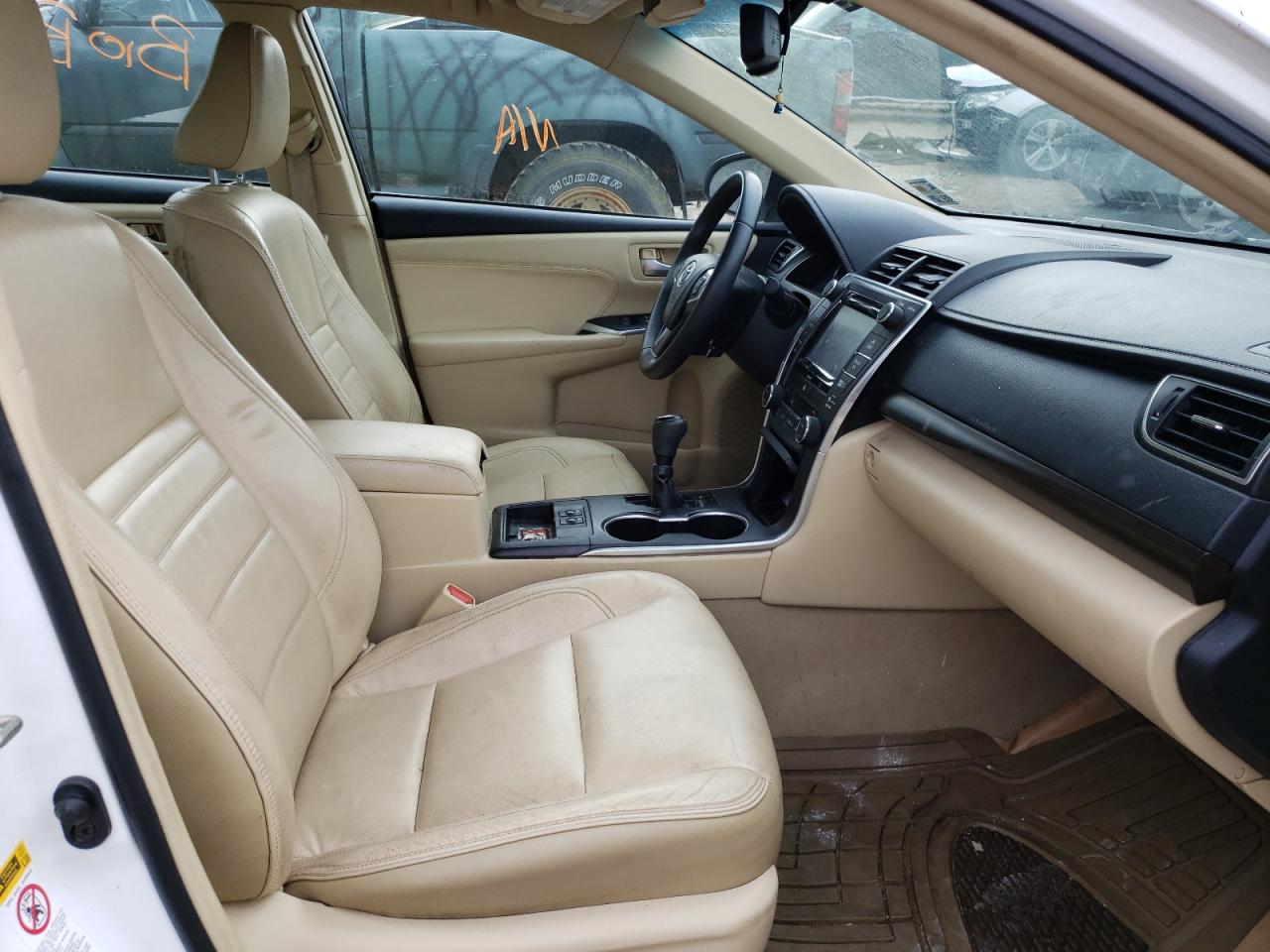 Photo 5 from auction – 2017 TOYOTA CAMRY LE with VIN 4T1BF1FK0HU798134