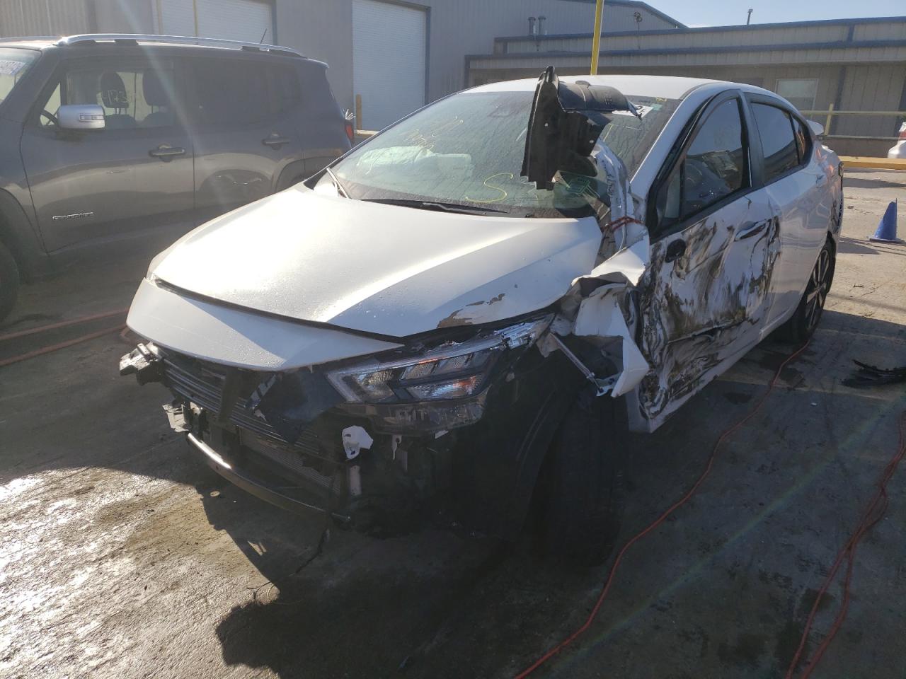 Photo 2 from auction – 2020 NISSAN VERSA SR with VIN 3N1CN8FV1LL908824