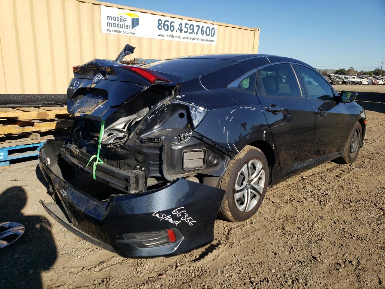 Photo 4 from auction – 2017 HONDA CIVIC LX with VIN 2HGFC2F59HH563735