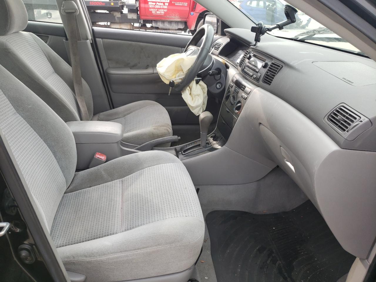 Photo 5 from auction – 2005 TOYOTA COROLLA CE with VIN 1NXBR32E35Z379970