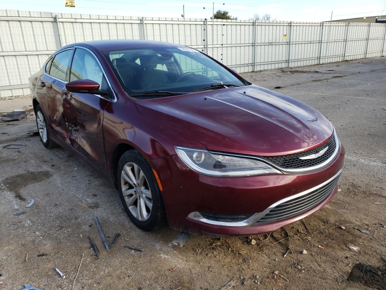 CHRYSLER 200 LIMITE 2015 with VIN 1C3CCCABXFN743688 - Photo from auction