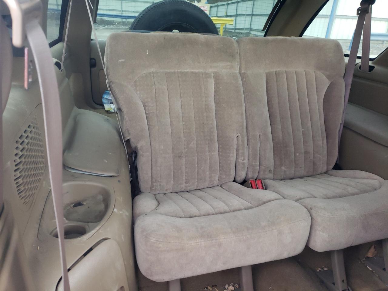 Photo 6 from auction – 1998 CHEVROLET BLAZER with VIN 1GNCT18W3WK190769