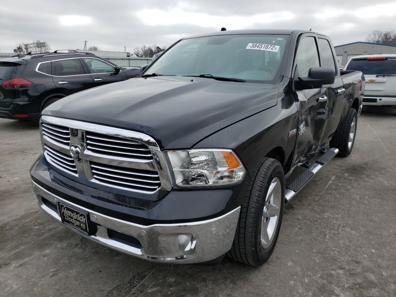 Photo 2 from auction – 2018 RAM 1500 SLT with VIN 1C6RR6GT1JS216968