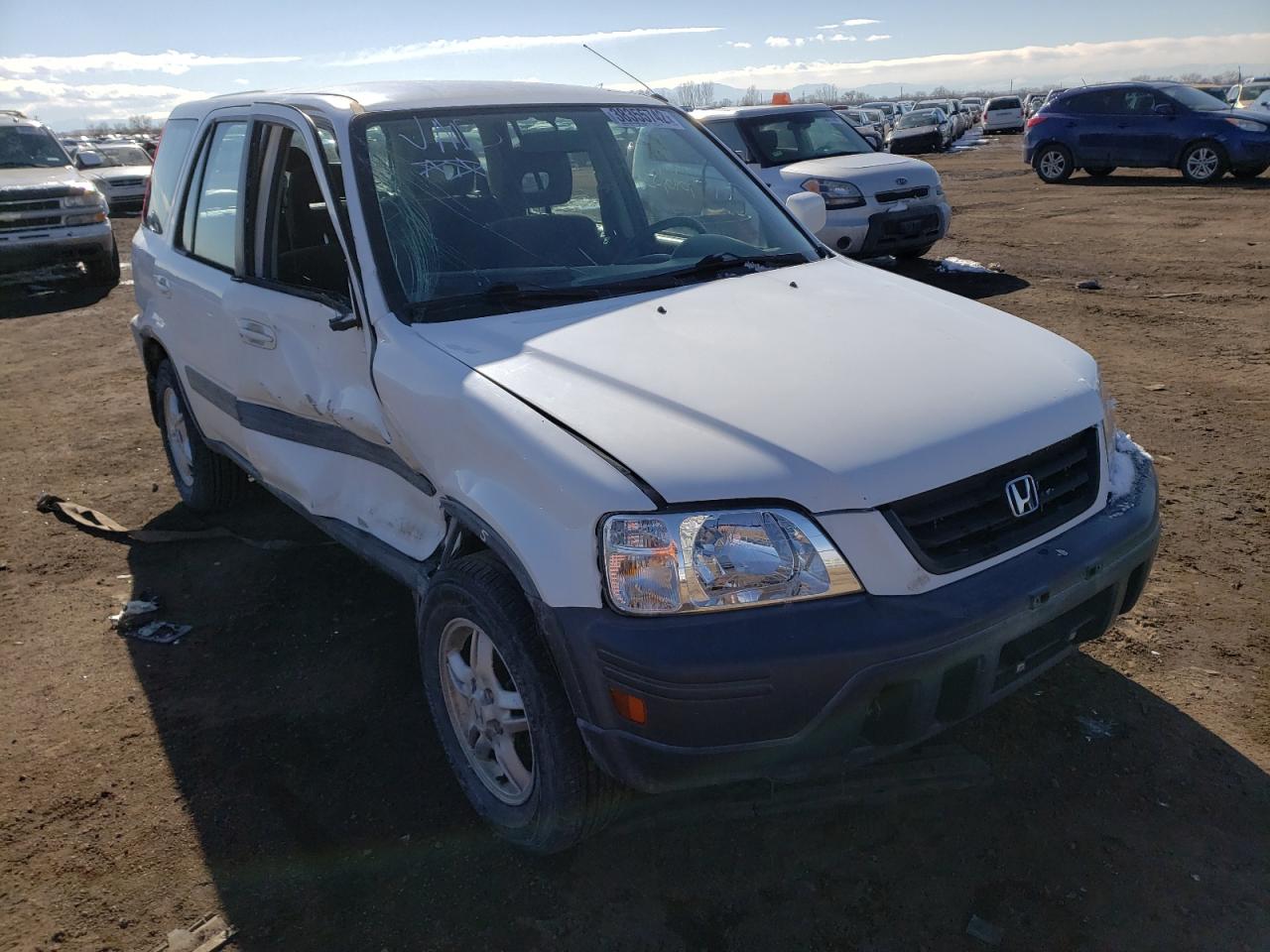 HONDA CR-V EX 2000 with VIN JHLRD1863YS000166 - Photo from auction