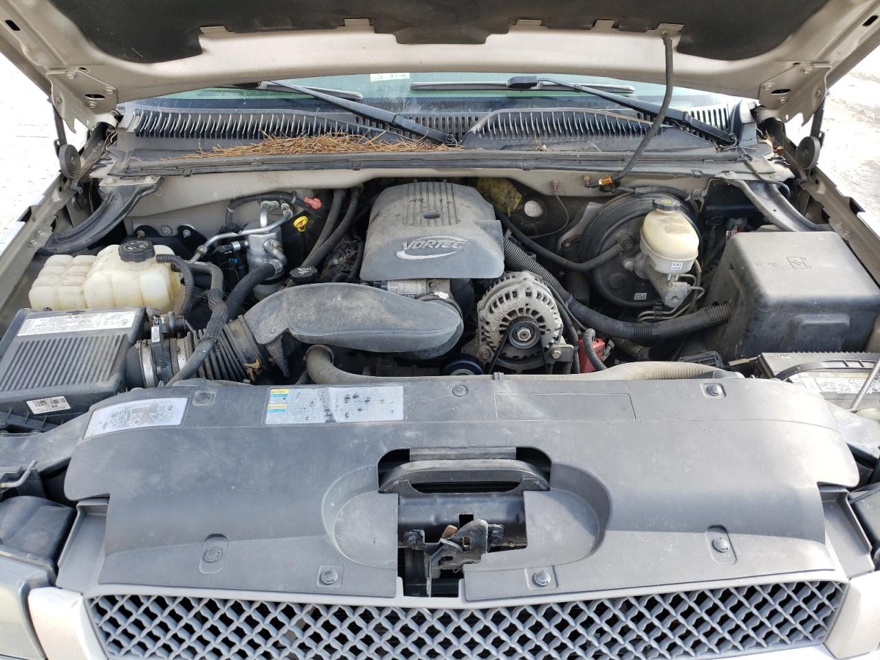 Photo 7 from auction – 2005 CHEVROLET SILVERADO with VIN 1GCEK19B55E229147