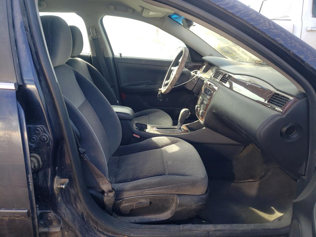 Photo 5 from auction – 2011 CHEVROLET IMPALA LS with VIN 2G1WF5EK7B1213138