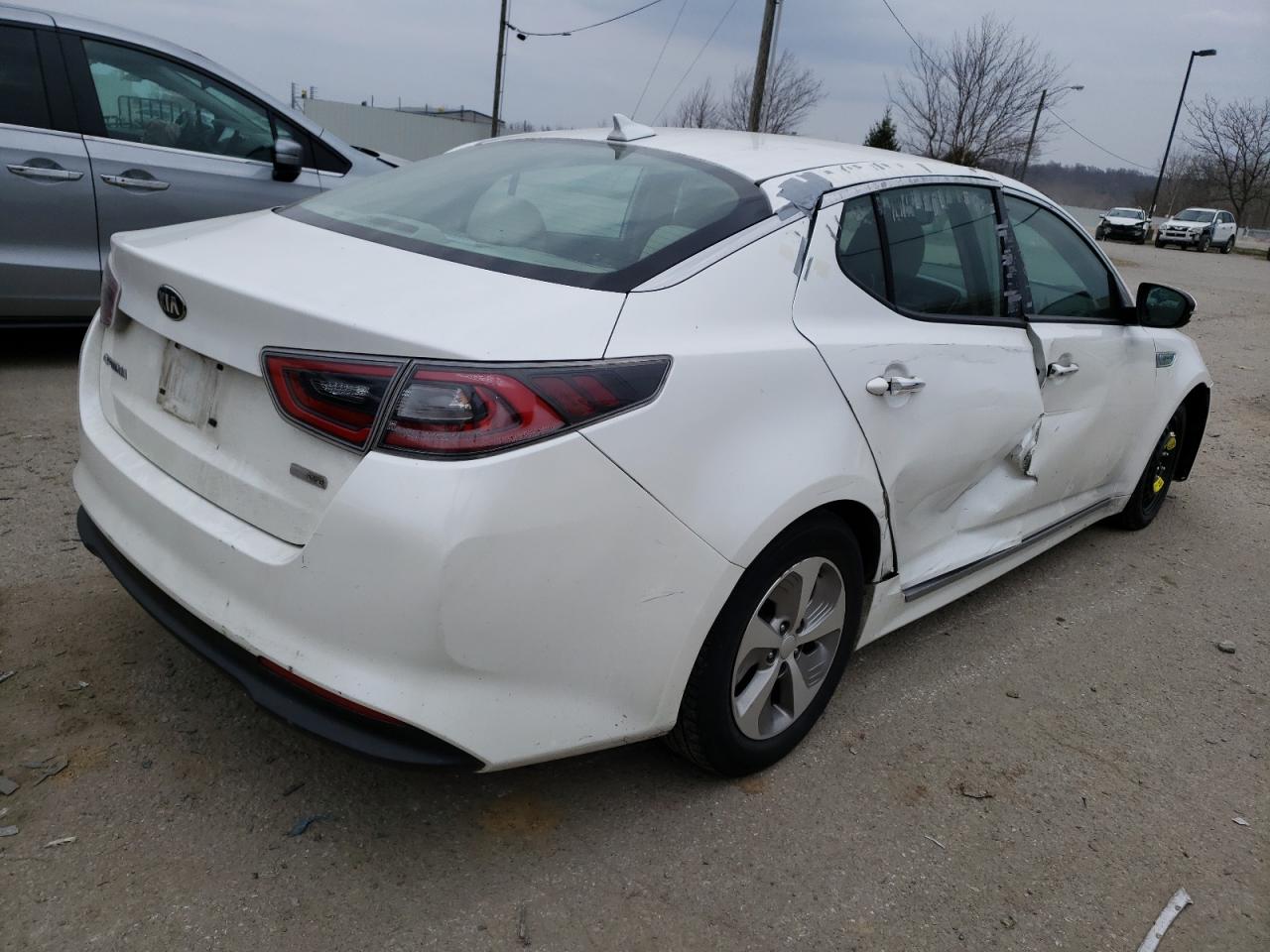 Photo 4 from auction – 2015 KIA OPTIMA HYB with VIN KNAGM4AD8F5091121