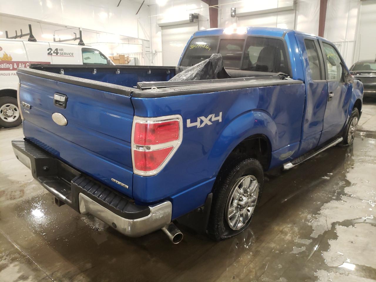 Photo 4 from auction – 2011 FORD F150 SUPER with VIN 1FTFX1EF7BFC20535
