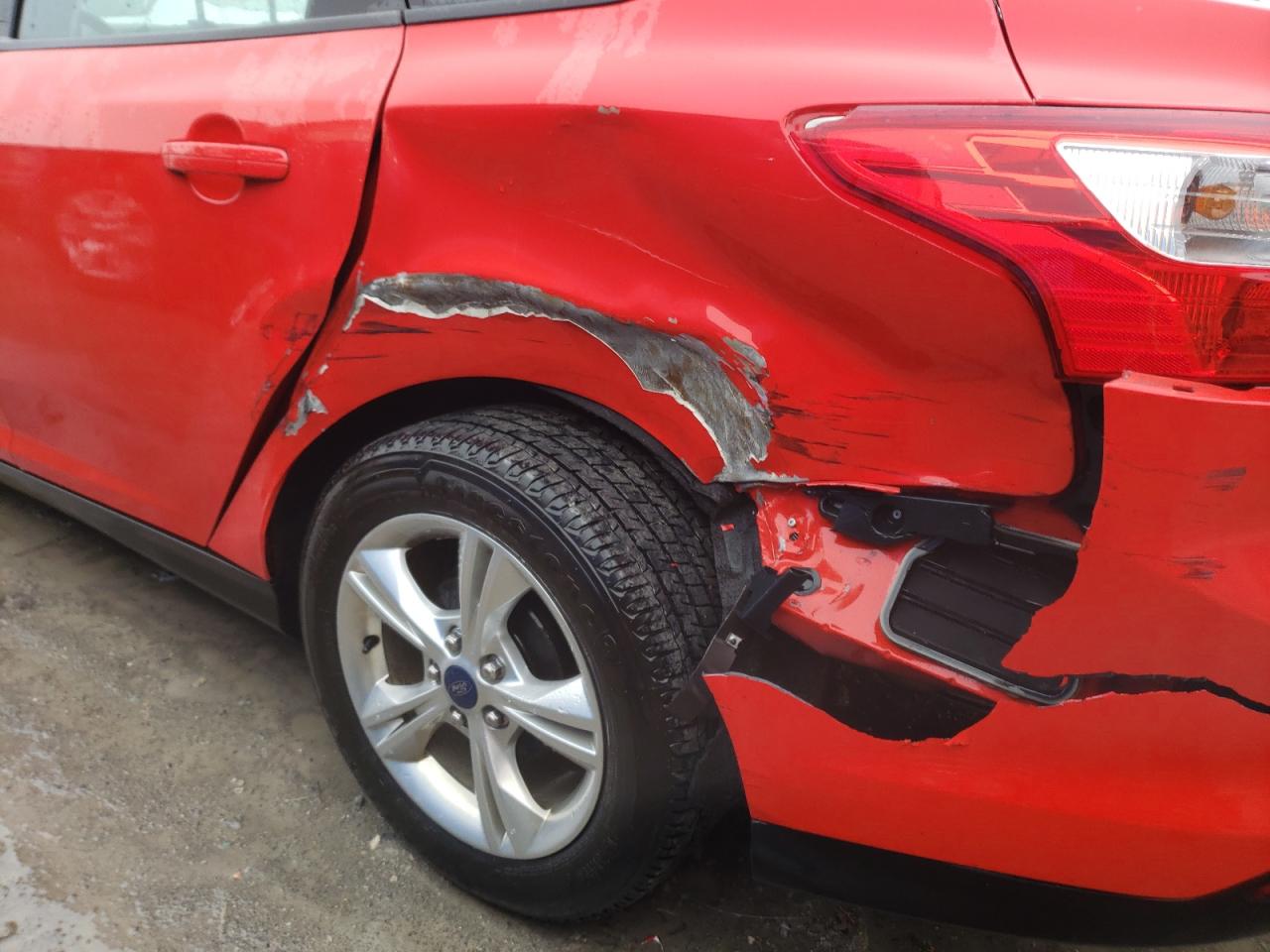 Photo 9 from auction – 2014 FORD FOCUS SE with VIN 1FADP3F26EL278159