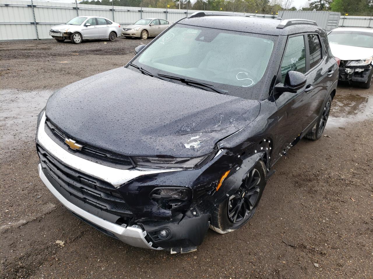 Фото 2 с аукциона – 2021 CHEVROLET TRAILBLAZE с VIN KL79MPS26MB025835