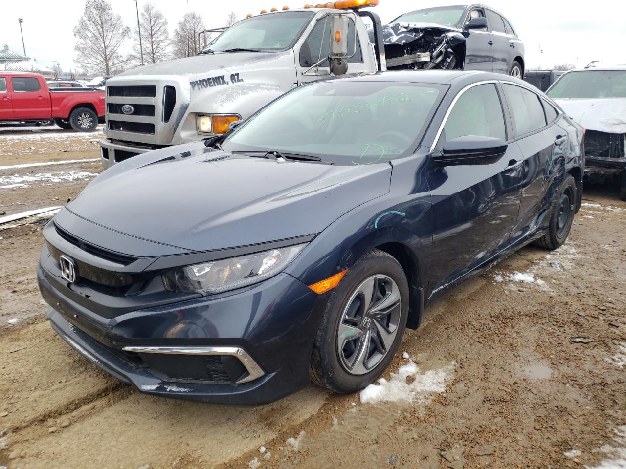 Photo 2 from auction – 2020 HONDA CIVIC LX with VIN 19XFC2F64LE026525