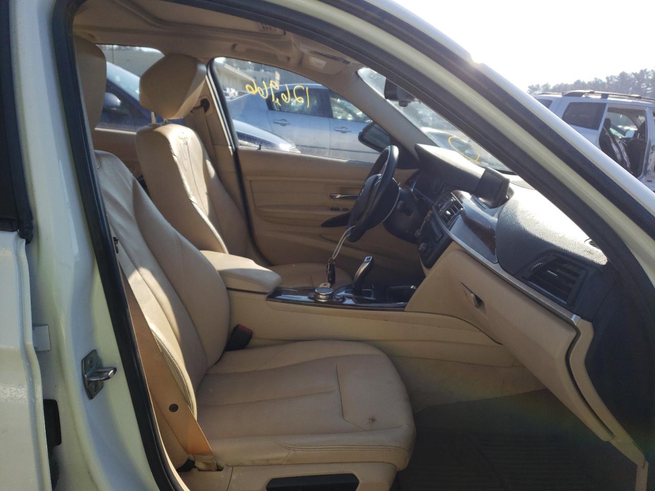 Photo 5 from auction – 2015 BMW 320 I XDRI with VIN WBA3C3G53FNS76365
