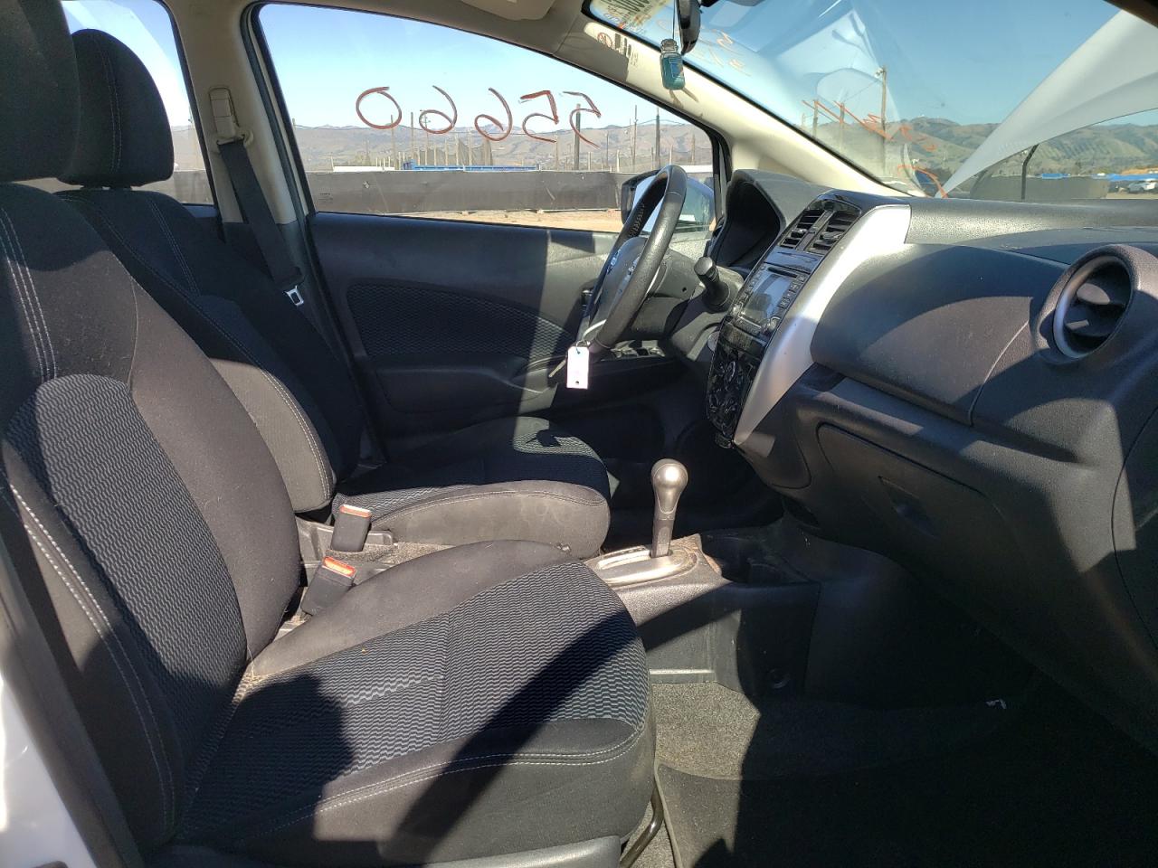 Photo 5 from auction – 2016 NISSAN VERSA NOTE with VIN 3N1CE2CP1GL362129
