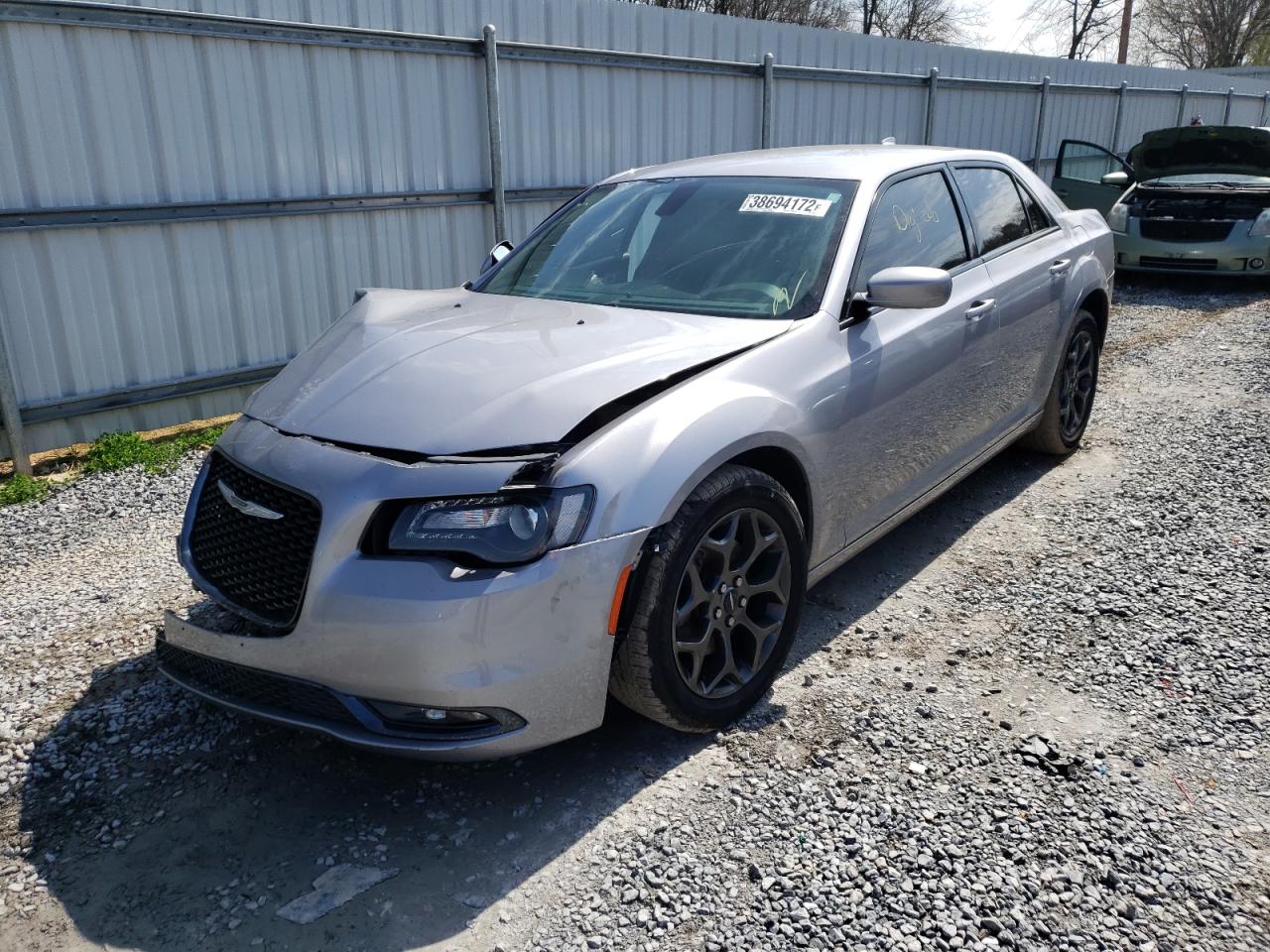 Photo 2 from auction – 2018 CHRYSLER 300 S with VIN 2C3CCAGG4JH226587