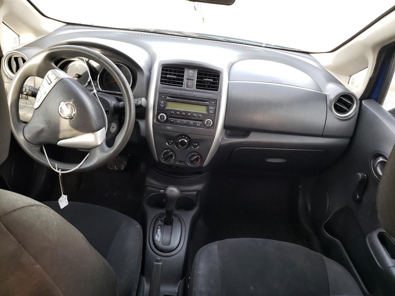 Photo 9 from auction – 2015 NISSAN VERSA NOTE with VIN 3N1CE2CP0FL400304