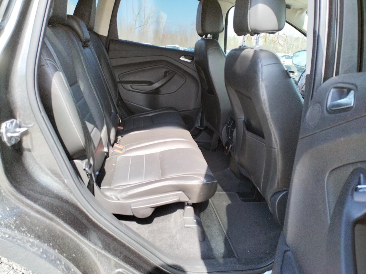 Photo 6 from auction – 2015 FORD ESCAPE TIT with VIN 1FMCU0J94FUB16054