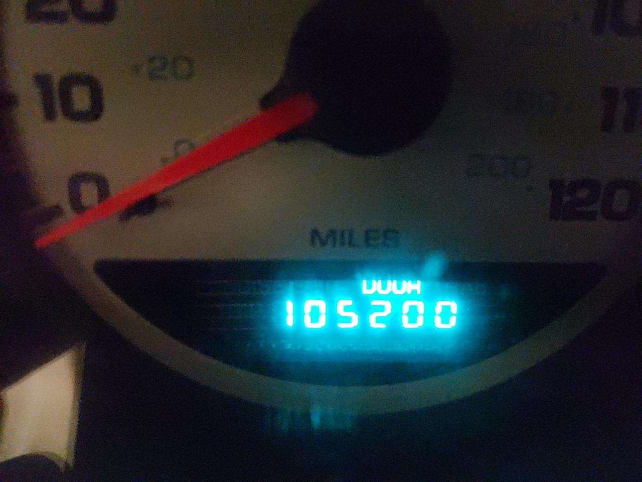 Photo 8 from auction – 2005 DODGE NEON SXT with VIN 1B3ES56CX5D110215