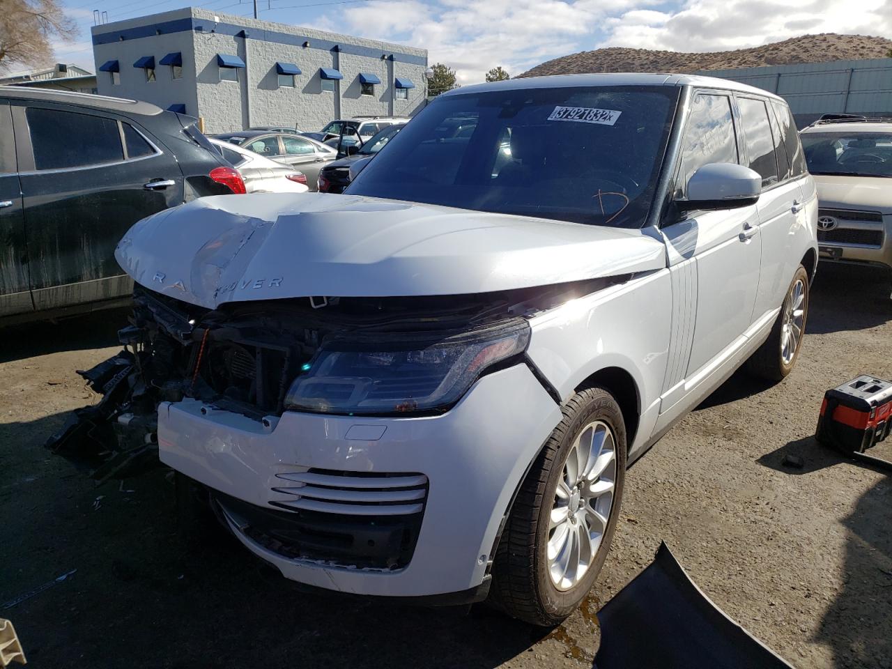 Photo 2 from auction – 2018 LAND ROVER RANGE ROVE with VIN SALGS2SV2JA502445