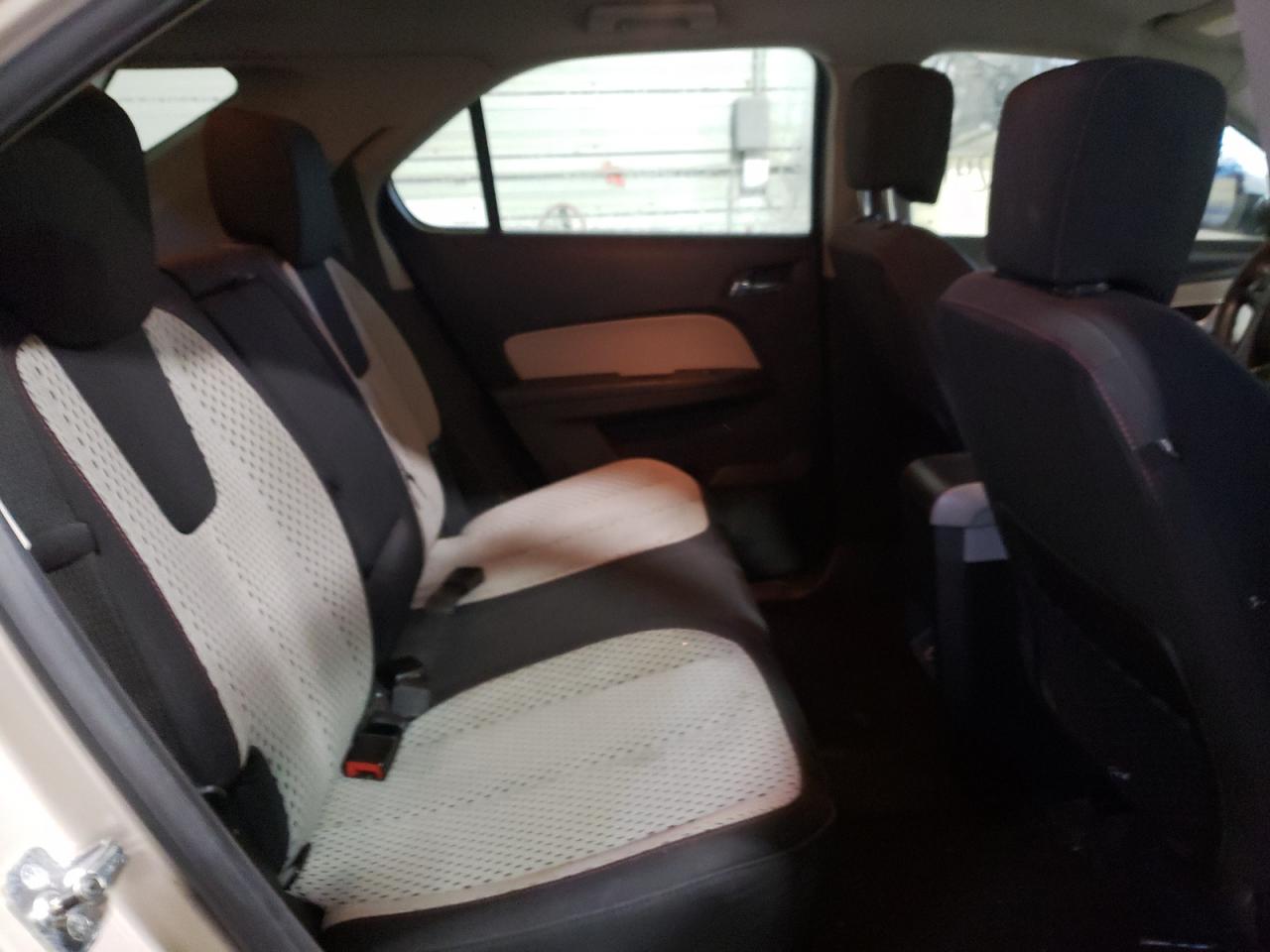Photo 6 from auction – 2011 CHEVROLET EQUINOX LS with VIN 2CNFLCEC9B6385649