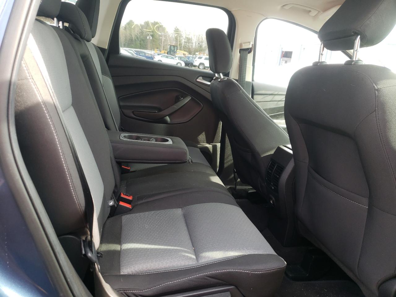 Photo 6 from auction – 2018 FORD ESCAPE SE with VIN 1FMCU9GD7JUC66409