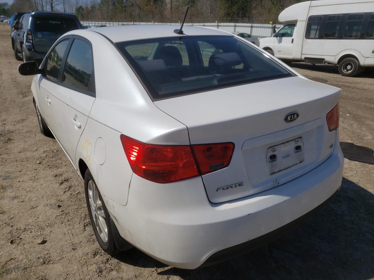 Photo 3 from auction – 2012 KIA FORTE EX with VIN KNAFU4A26C5474626
