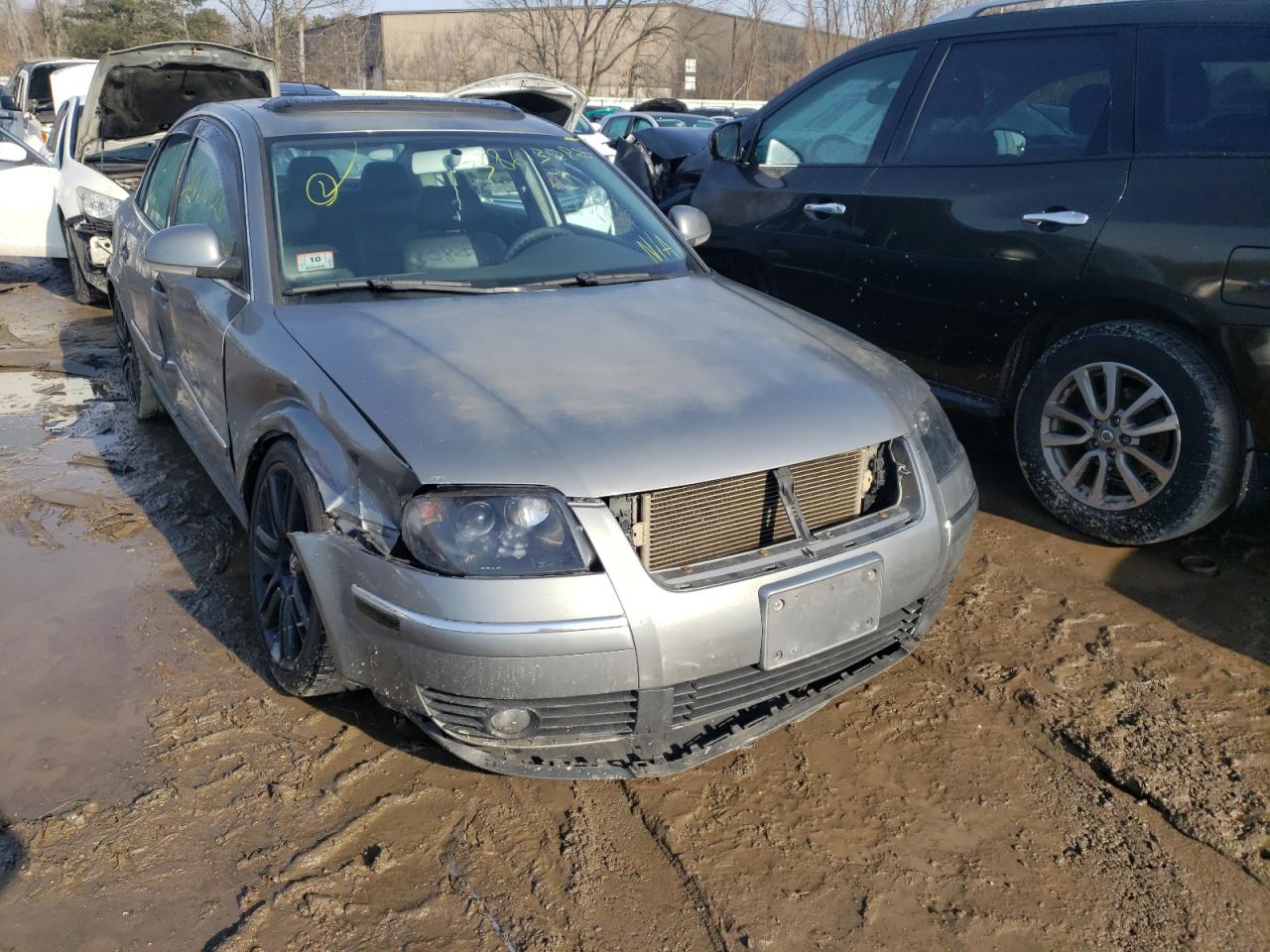 VOLKSWAGEN PASSAT GLS 2004 with VIN WVWPD63B14E292768 - Photo from auction