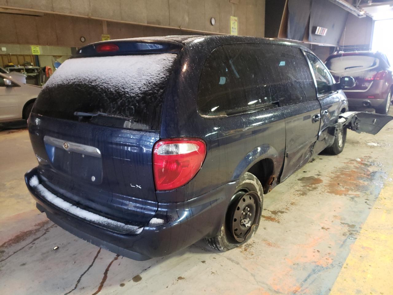 Photo 4 from auction – 2006 CHRYSLER TOWN & COU with VIN 2A4GP44R26R793966