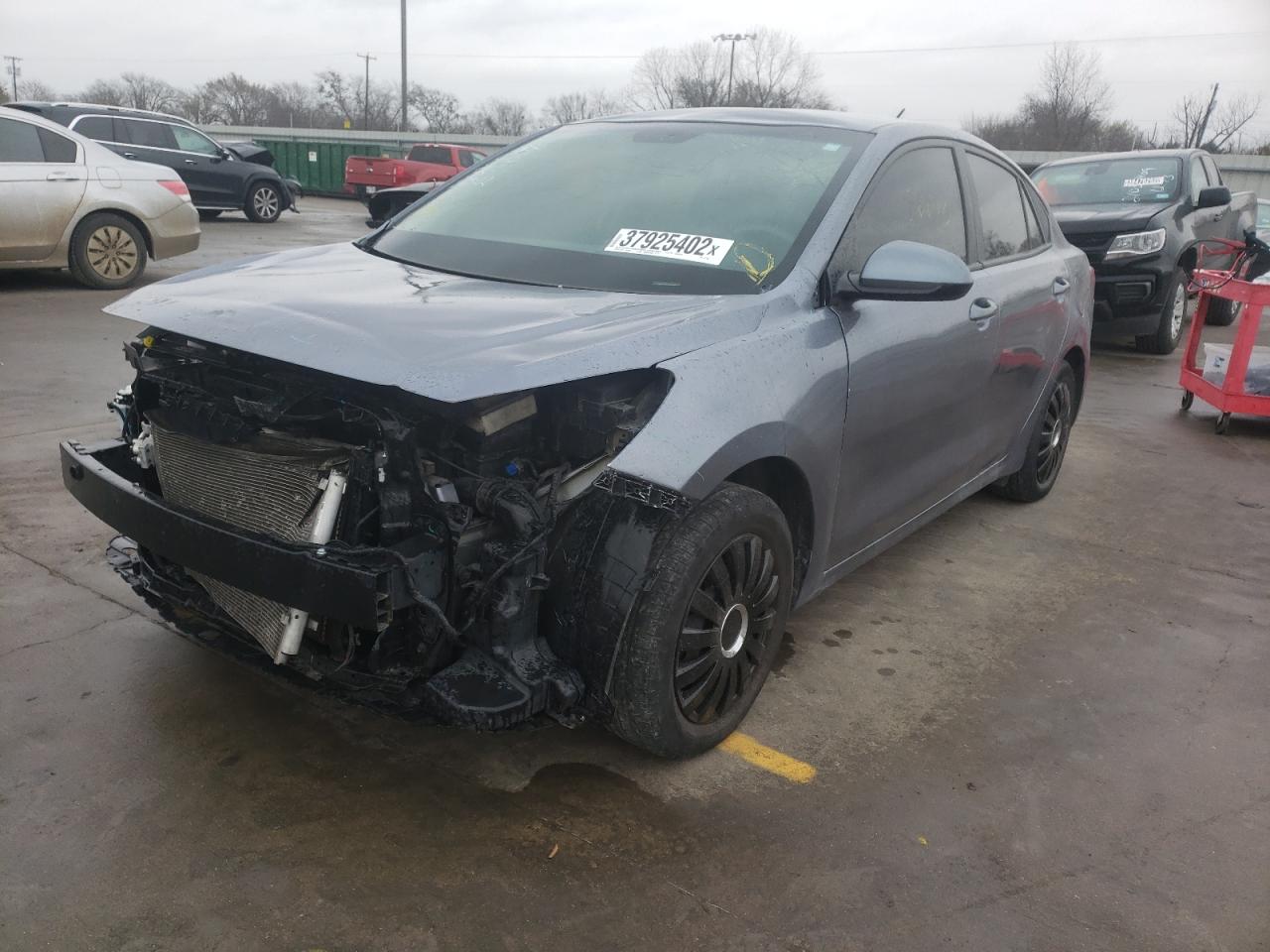 Photo 2 from auction – 2019 KIA RIO S with VIN 3KPA24AB2KE167184