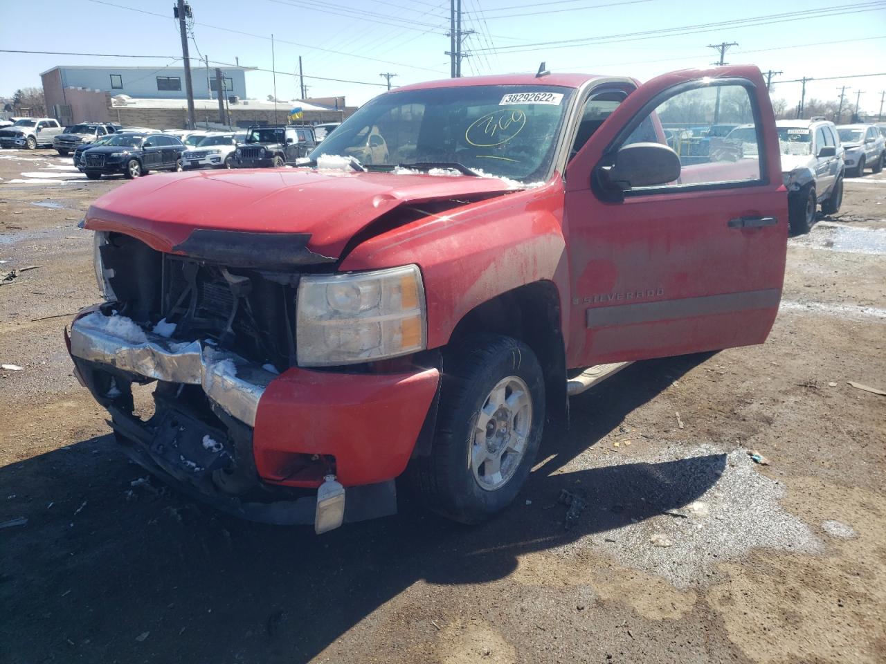Photo 2 from auction – 2007 CHEVROLET SILVERADO with VIN 1GCEC14027Z637023