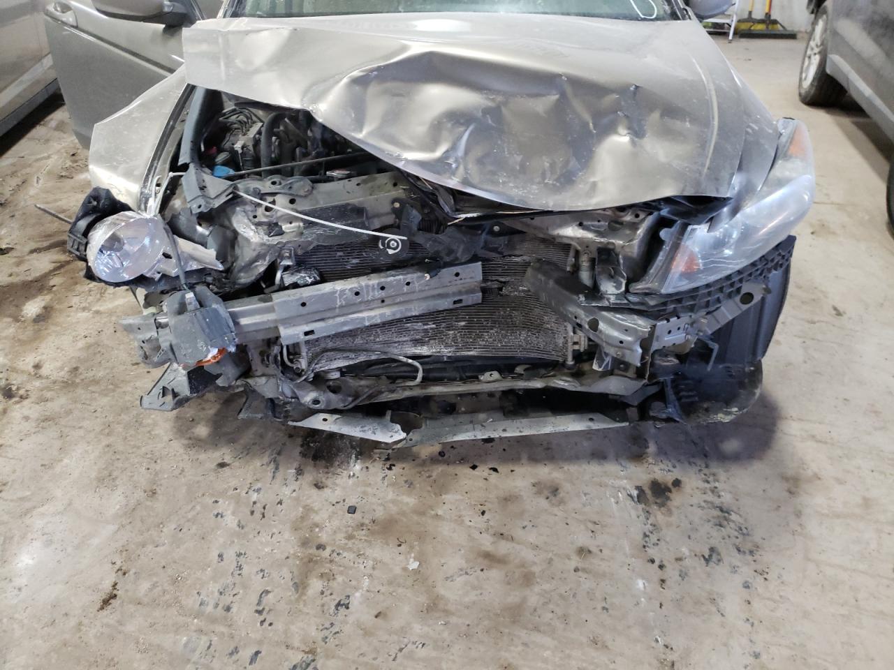Photo 9 from auction – 2010 HONDA ACCORD EX with VIN 1HGCP2F70AA104736