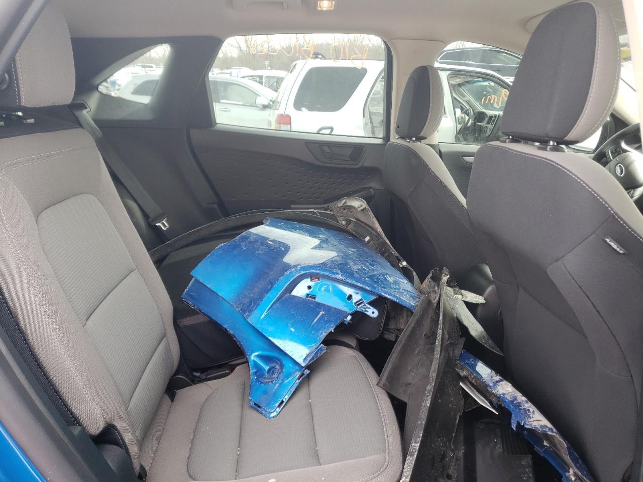 Photo 6 from auction – 2020 FORD ESCAPE S with VIN 1FMCU0F68LUB96775