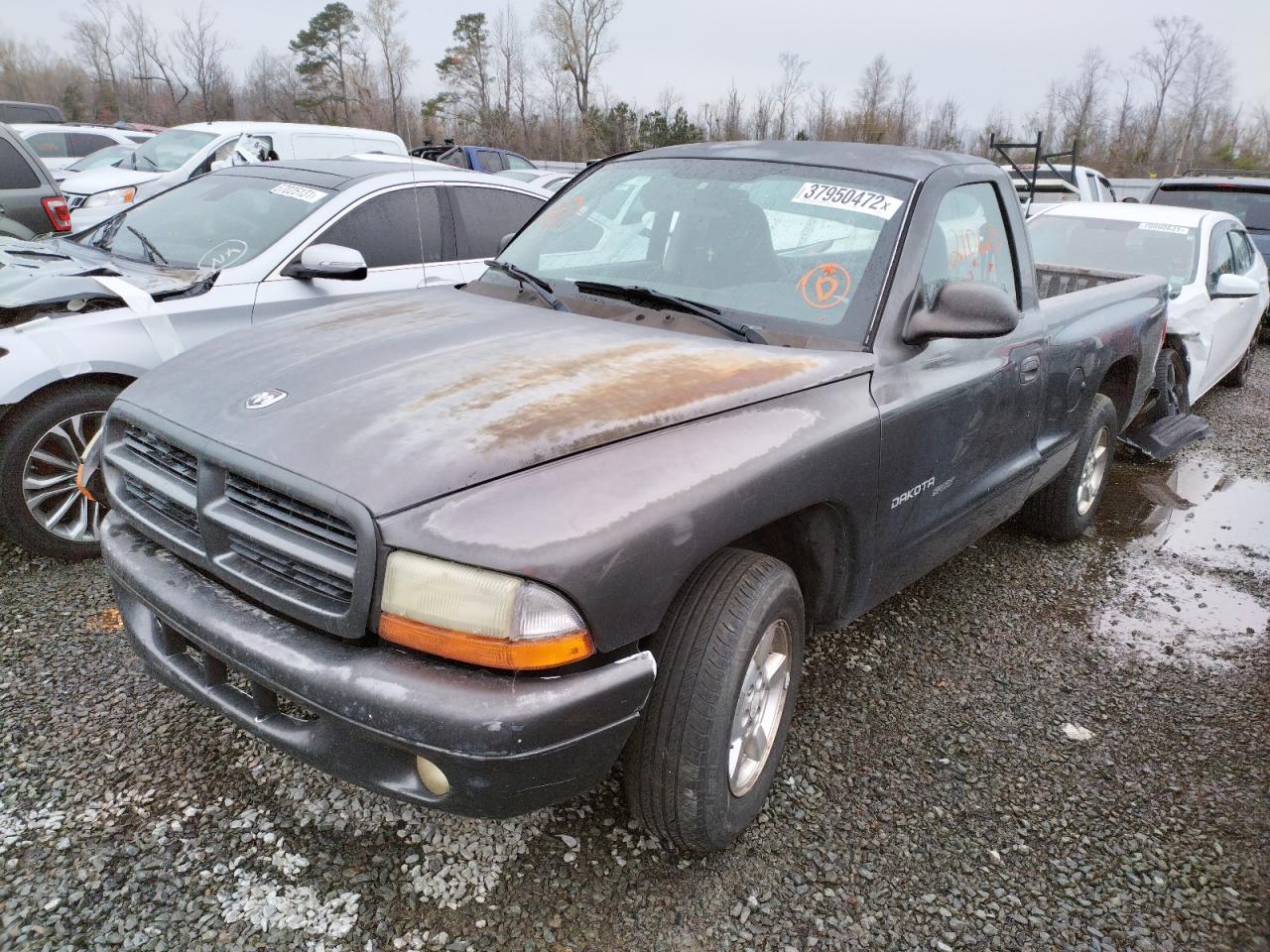 Photo 2 from auction – 2002 DODGE DAKOTA with VIN 1B7FL36P72S510943