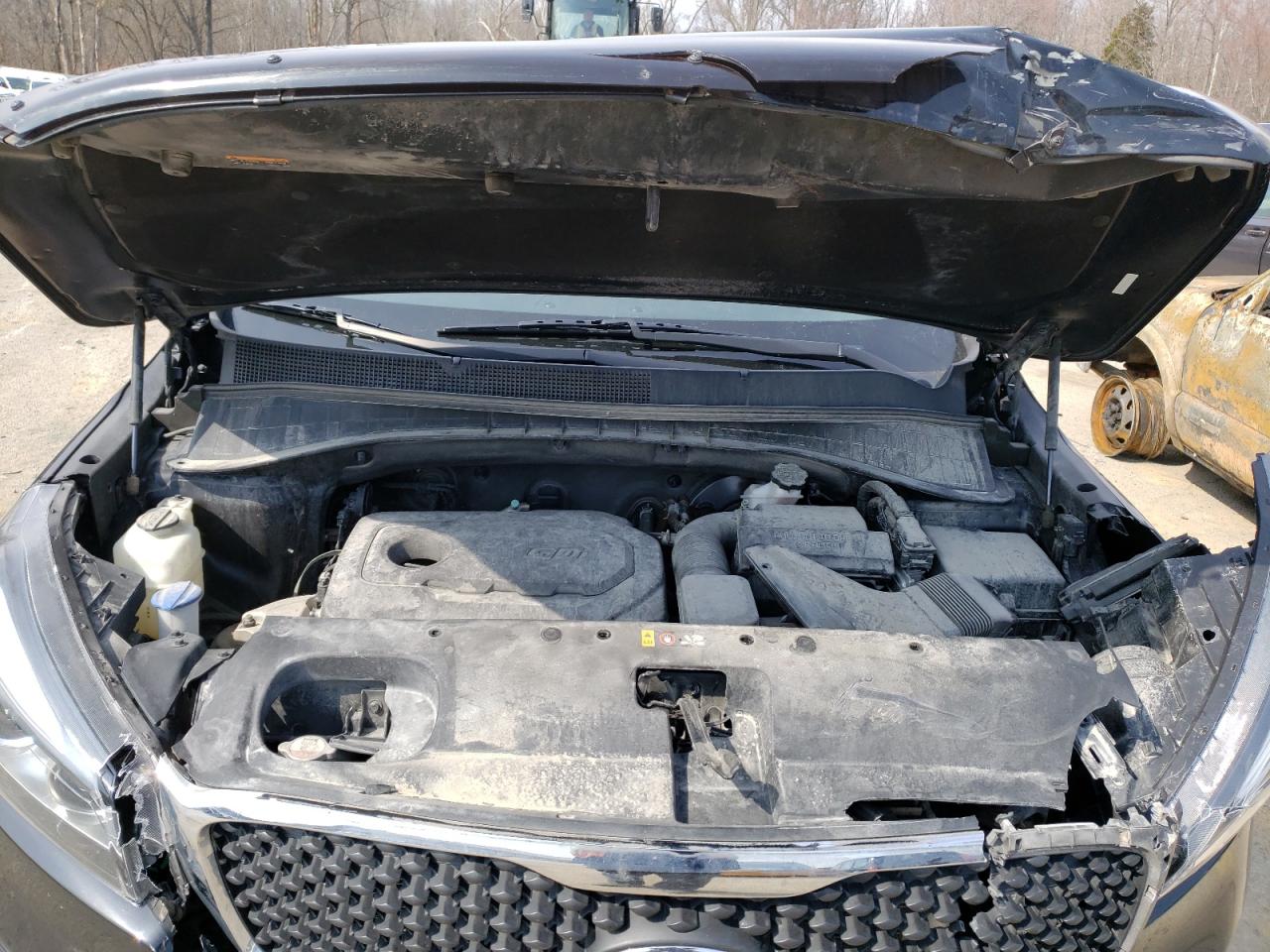 Photo 7 from auction – 2017 KIA SORENTO with VIN 5XYPG4A38HG223788