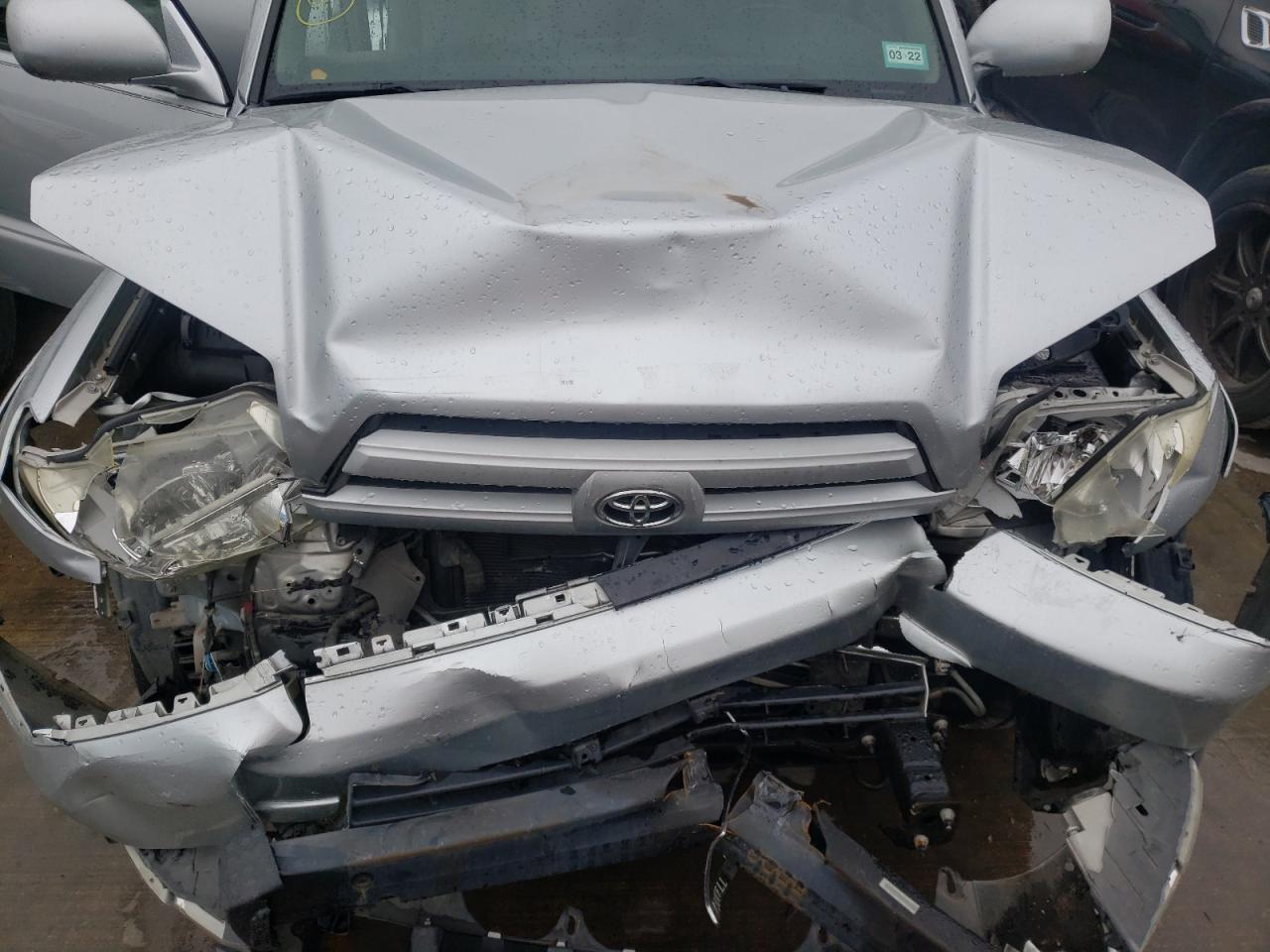Photo 7 from auction – 2005 TOYOTA 4RUNNER LI with VIN JTEBT17R150050144