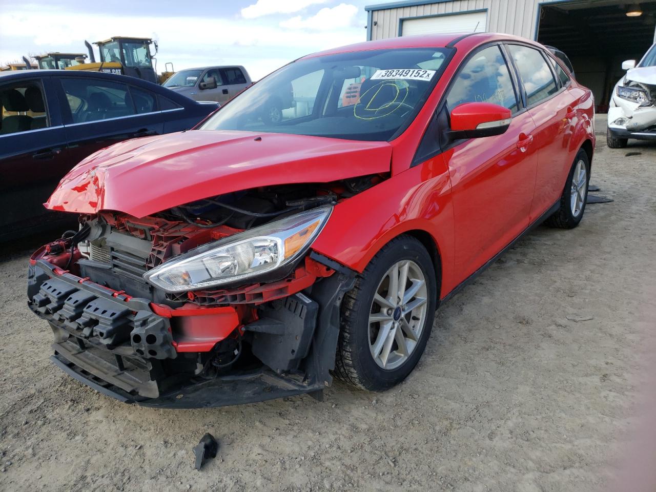 Photo 2 from auction – 2016 FORD FOCUS SE with VIN 1FADP3F25GL382192