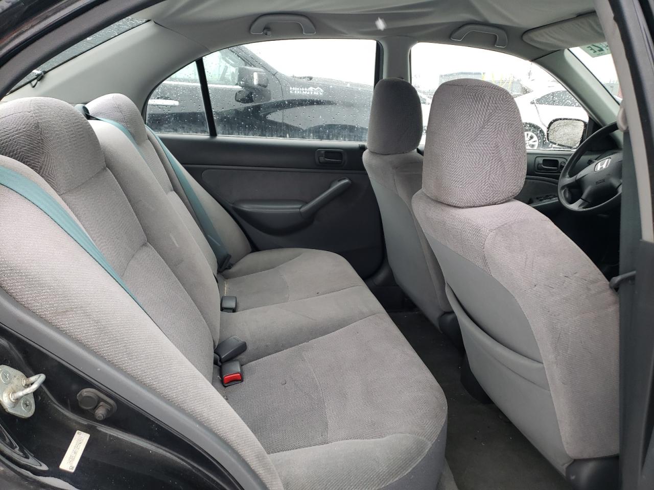 Photo 6 from auction – 2002 HONDA CIVIC LX with VIN 2HGES16872H942419