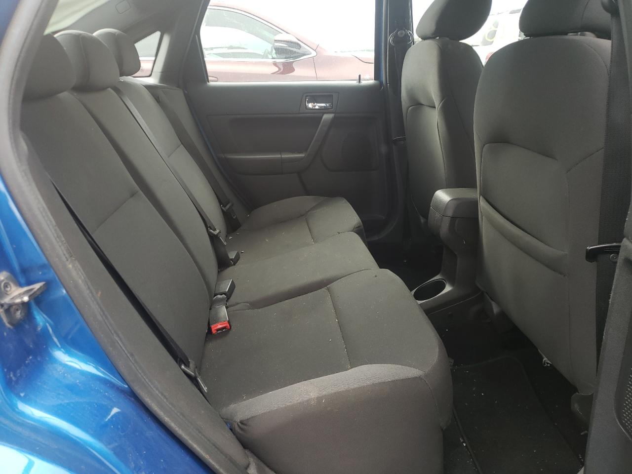 Photo 6 from auction – 2010 FORD FOCUS SES with VIN 1FAHP3GN6AW134419