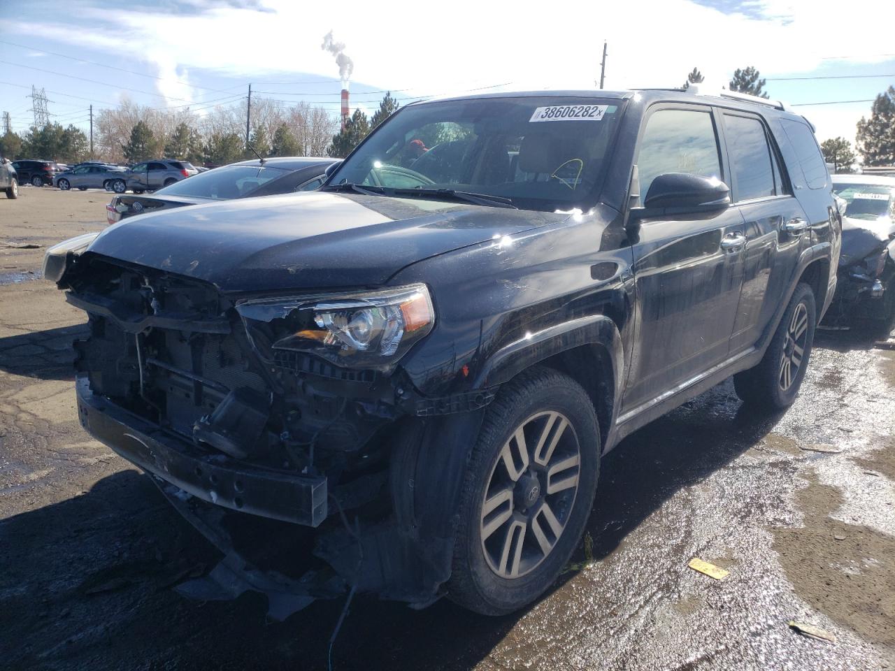 Photo 2 from auction – 2015 TOYOTA 4RUNNER SR with VIN JTEBU5JR9F5205332
