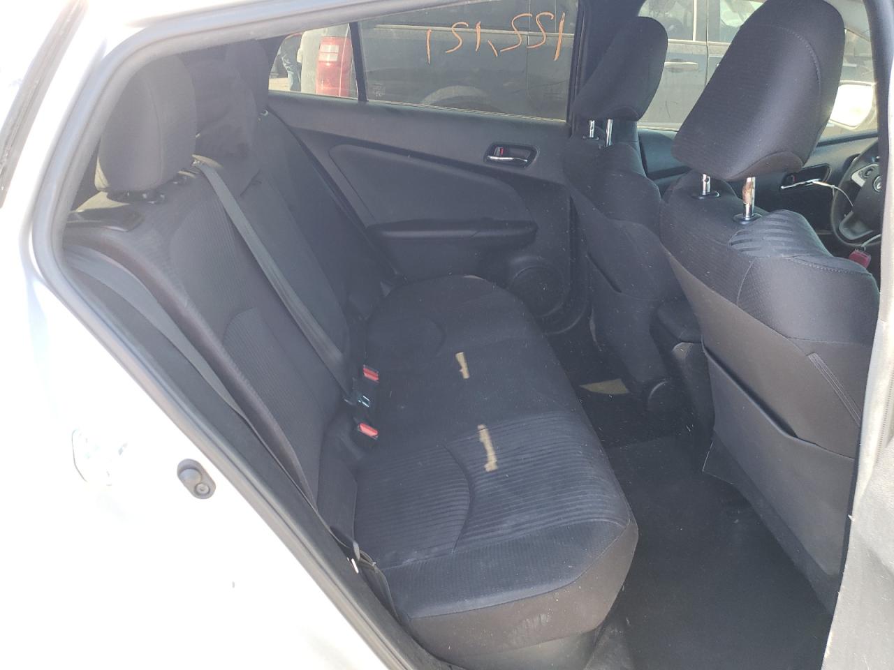 Photo 6 from auction – 2016 TOYOTA PRIUS with VIN JTDKBRFU4G3516677