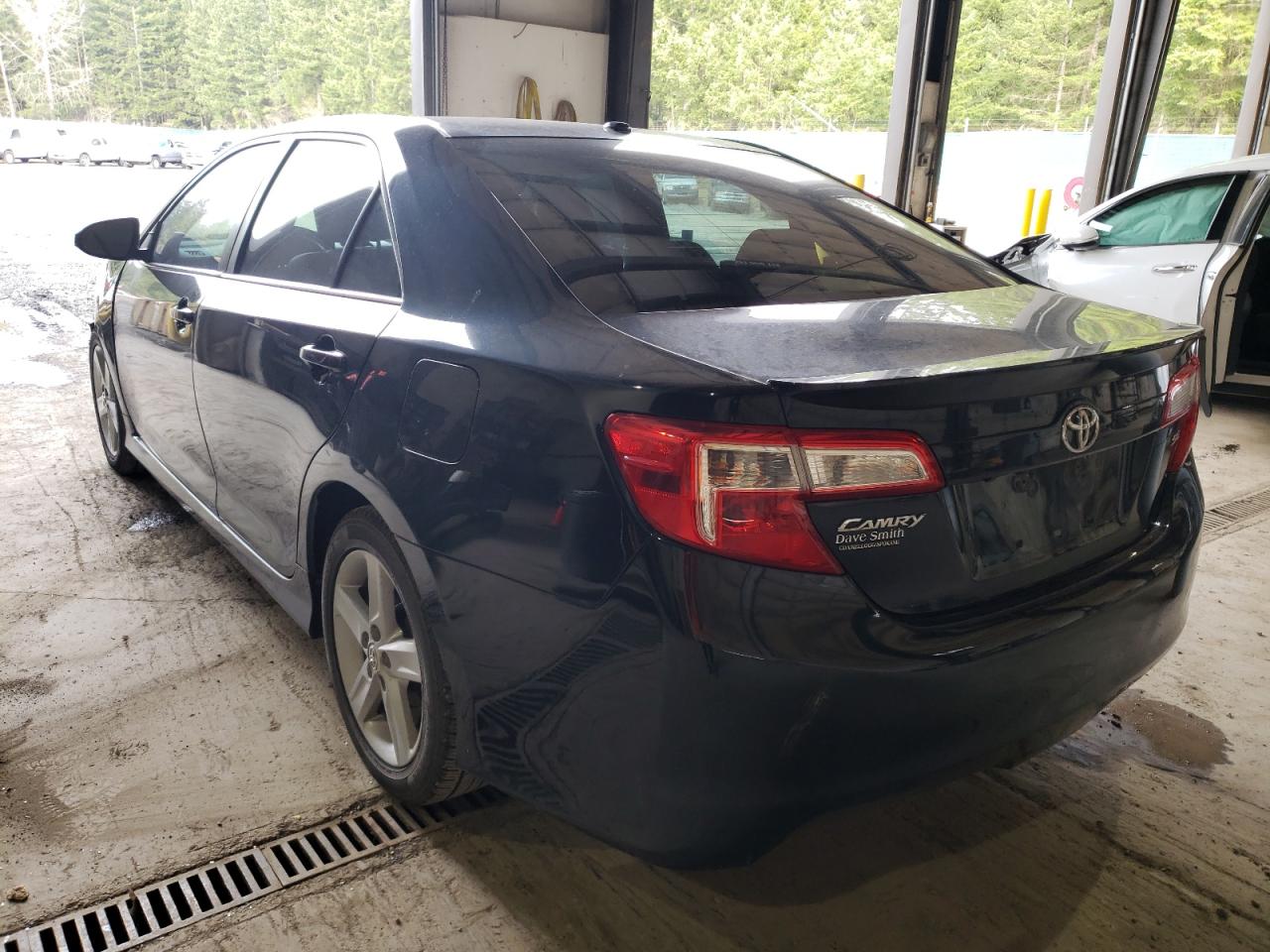 Photo 3 from auction – 2012 TOYOTA CAMRY BASE with VIN 4T1BF1FKXCU064805