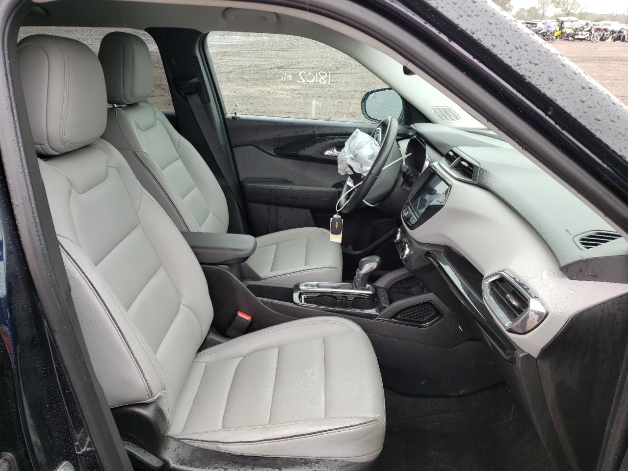 Фото 5 с аукциона – 2021 CHEVROLET TRAILBLAZE с VIN KL79MPS26MB025835