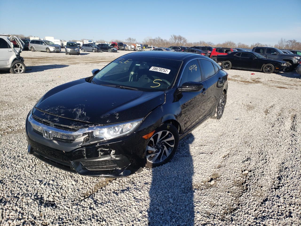Photo 2 from auction – 2018 HONDA CIVIC EX with VIN 2HGFC2F78JH561983