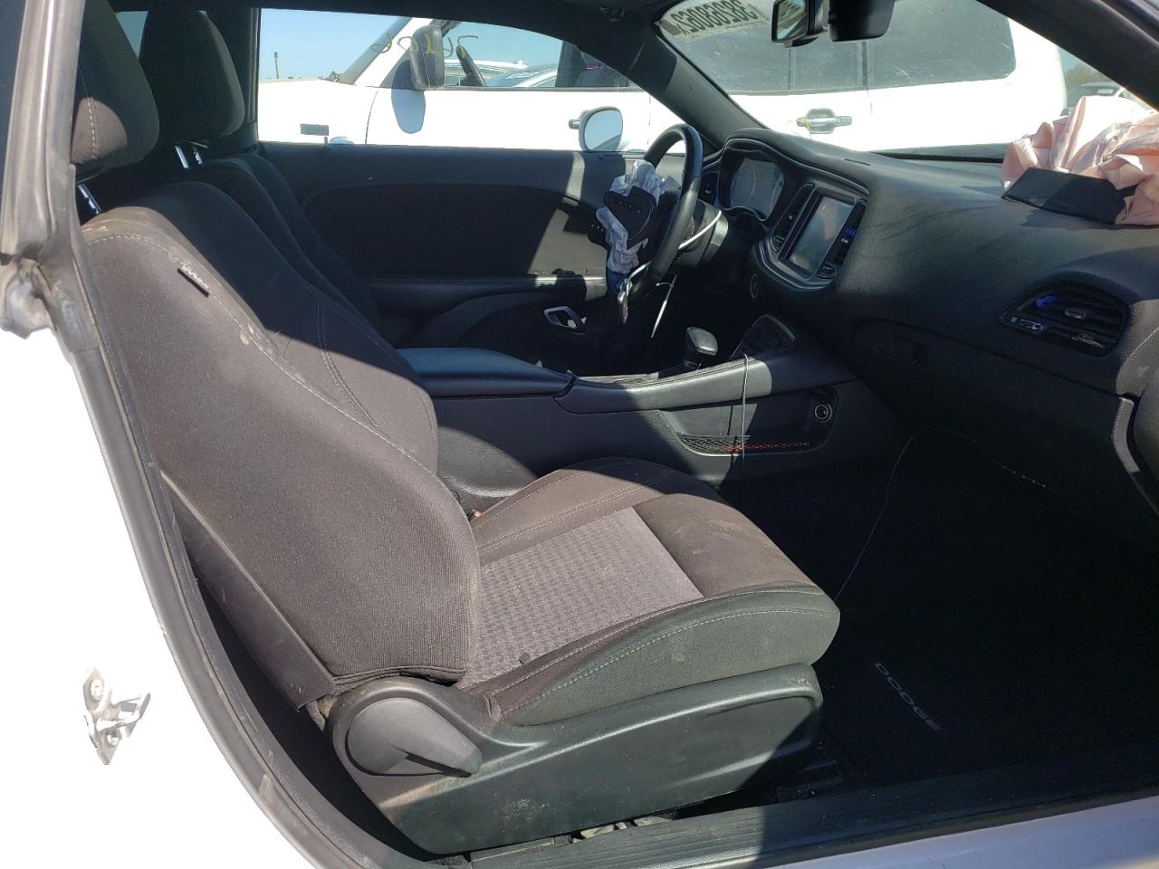 Photo 5 from auction – 2017 DODGE CHALLENGER with VIN 2C3CDZAG7HH629378
