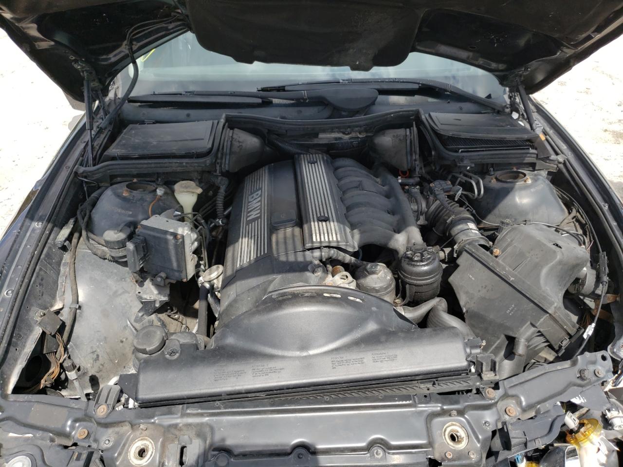 Photo 7 from auction – 1997 BMW 528 I AUTO with VIN WBADD6328VBW16415