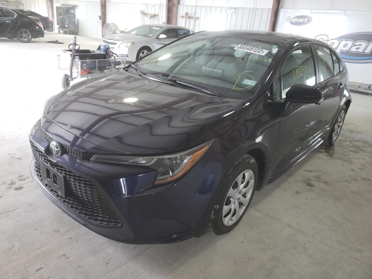 Photo 2 from auction – 2021 TOYOTA COROLLA LE with VIN 5YFEPMAEXMP225136