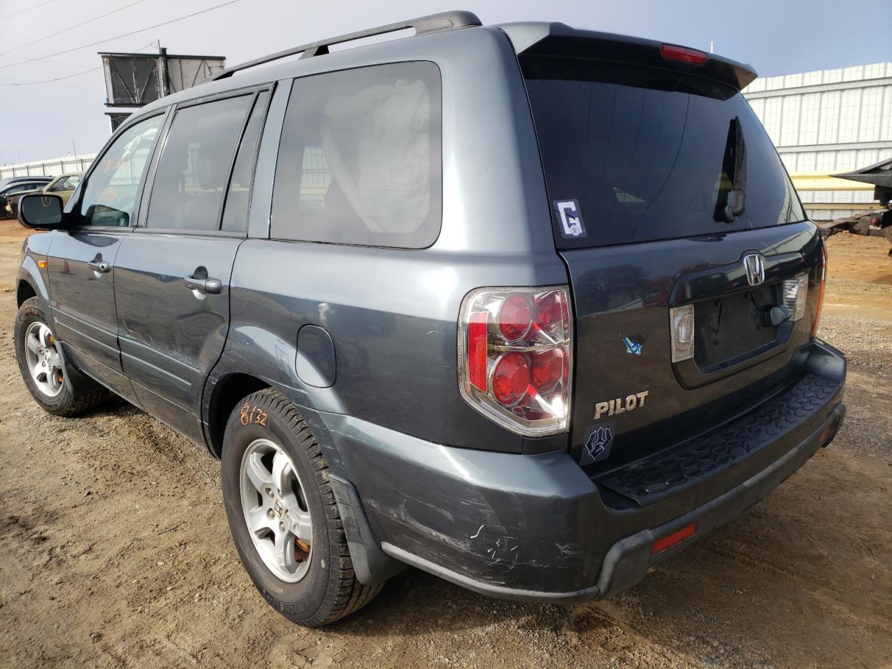 Photo 3 from auction – 2006 HONDA PILOT EX with VIN 5FNYF28766B043864